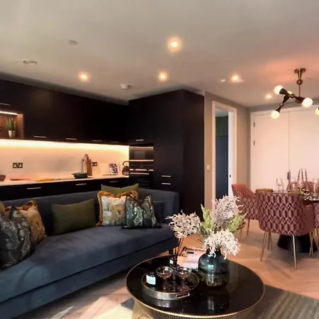 Lumineux Proche Apartamento