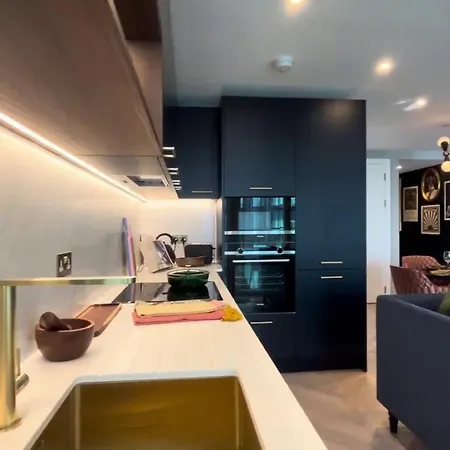 Apartment Lumineux Proche Cannes